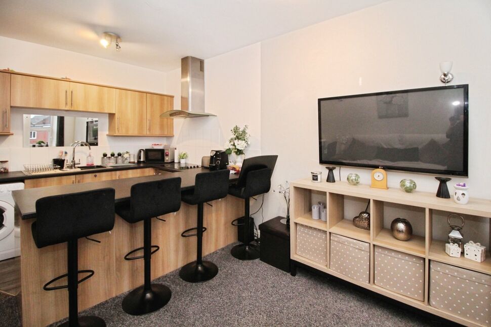 Main image of 2 bedroom Flat to rent, Hope Terrace, Lostock Hall, Preston, PR5