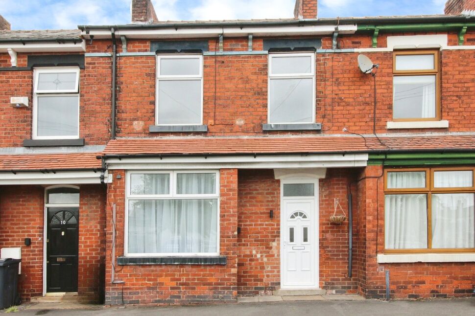 Main image of 3 bedroom Mid Terrace House to rent, Westgate, Leyland, PR25