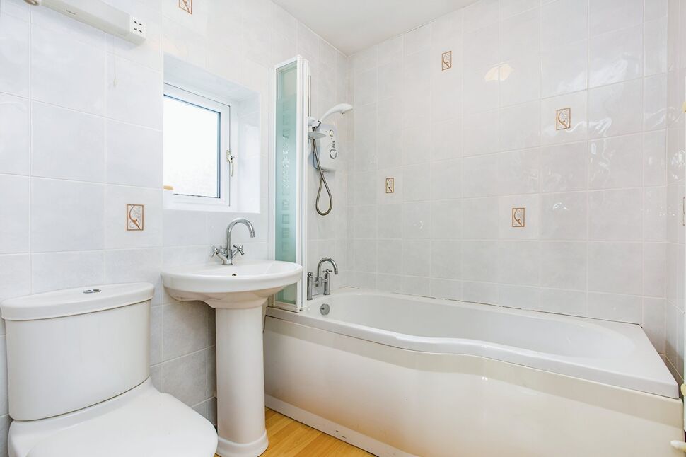 3 bedroom Detached Bungalow for sale, Langton Close, Leyland, PR26 £