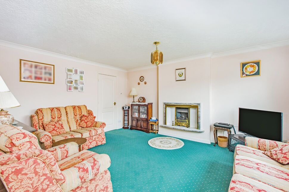 3 bedroom Detached Bungalow for sale, Langton Close, Leyland, PR26 £