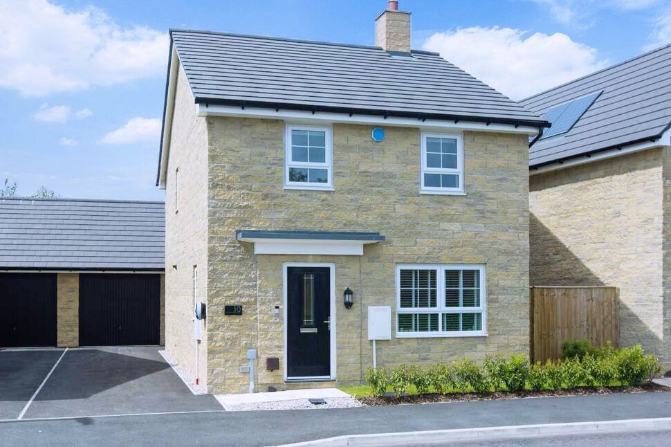 Main image of 4 bedroom Detached House to rent, Lynx Place, Leyland, Lancashire, PR26