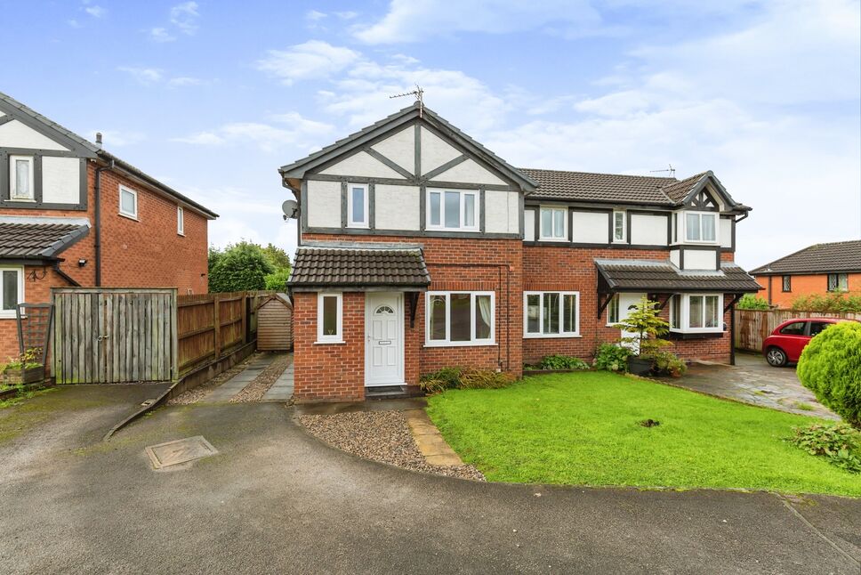 Estate Agents Leyland, Lancashire Reeds Rains