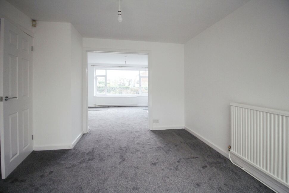 3 bedroom Detached House for sale, Claughton Avenue, Leyland, PR25 £