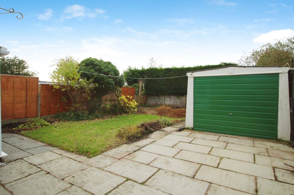 3 bedroom Detached House for sale, Claughton Avenue, Leyland, PR25 £
