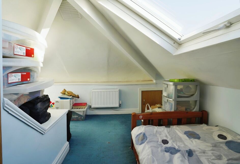 3 bedroom Semi Detached House for sale, Yewlands Drive, Leyland, PR25