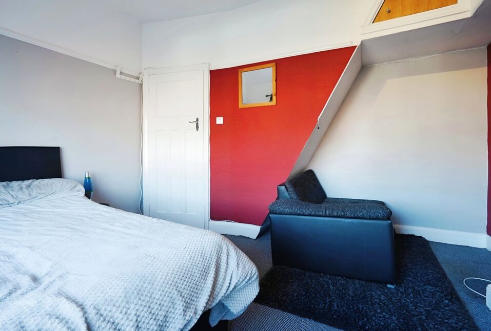 3 bedroom Semi Detached House for sale, Yewlands Drive, Leyland, PR25