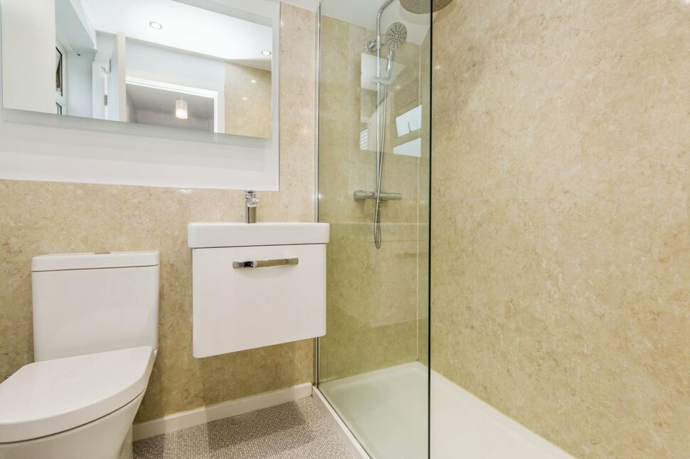 3 bedroom Semi Detached House for sale, Regent Road, WaltonleDale