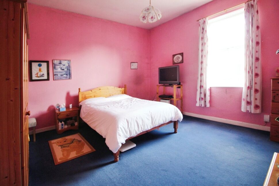 2 bedroom End Terrace House for sale, Princess Street, Leyland, PR25