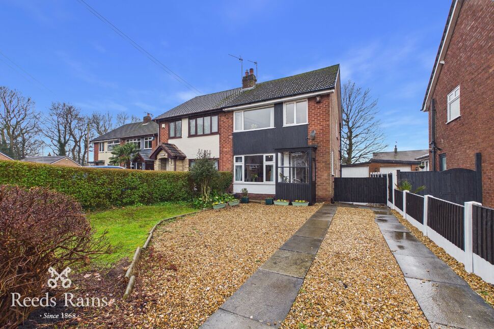 Main image of 3 bedroom Semi Detached House for sale, Cumberland Avenue, Leyland, Lancashire, PR25