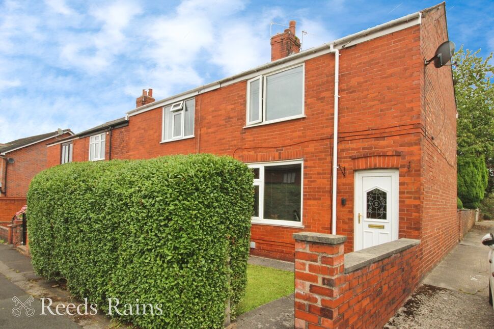 2 bedroom End Terrace House for sale