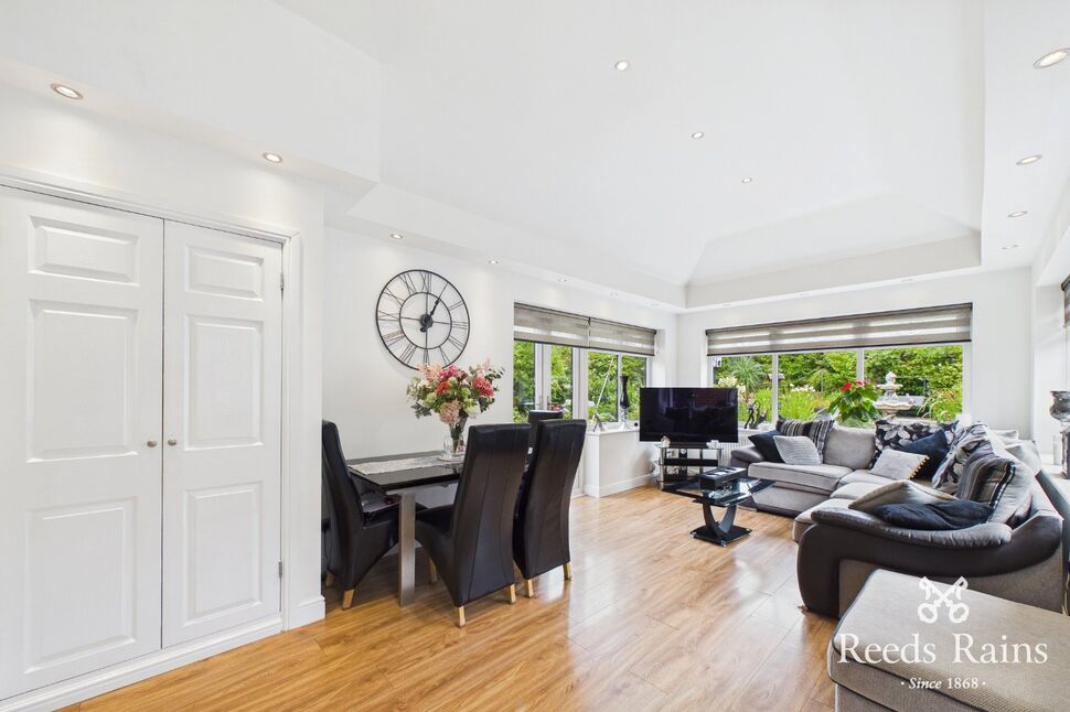 Living / Dining Room