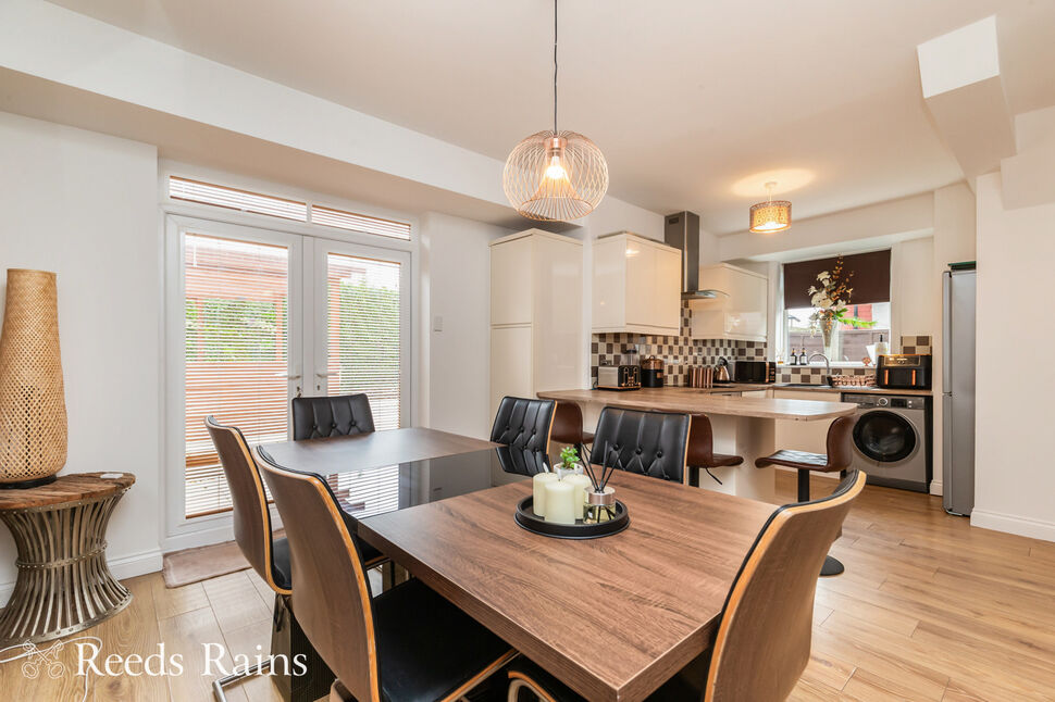 Dining Kitchen