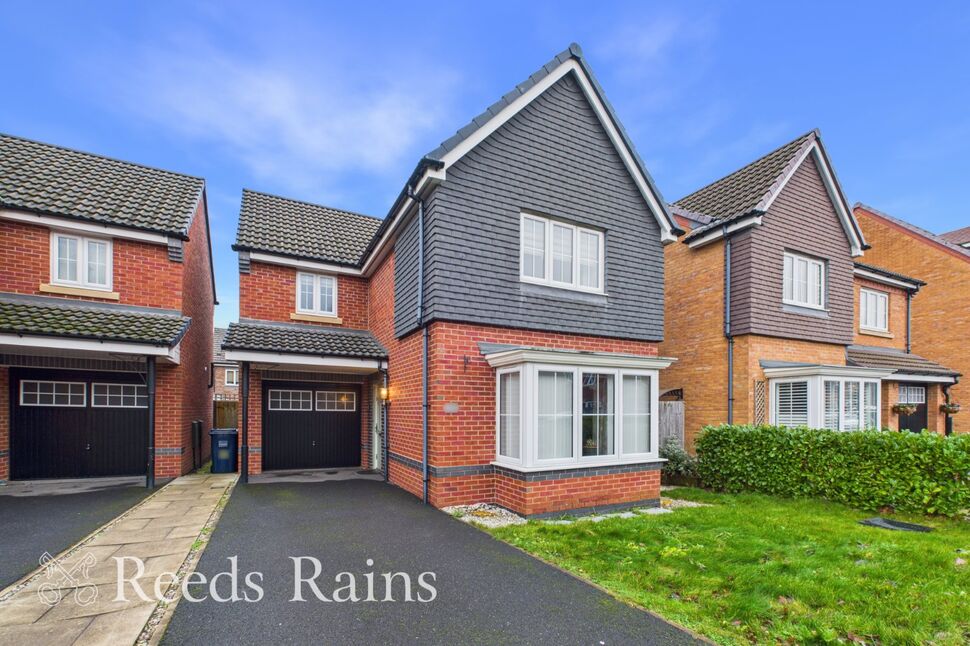 Main image of 3 bedroom Detached House for sale, Radcliffe Drive, Farington Moss, Lancashire, PR26