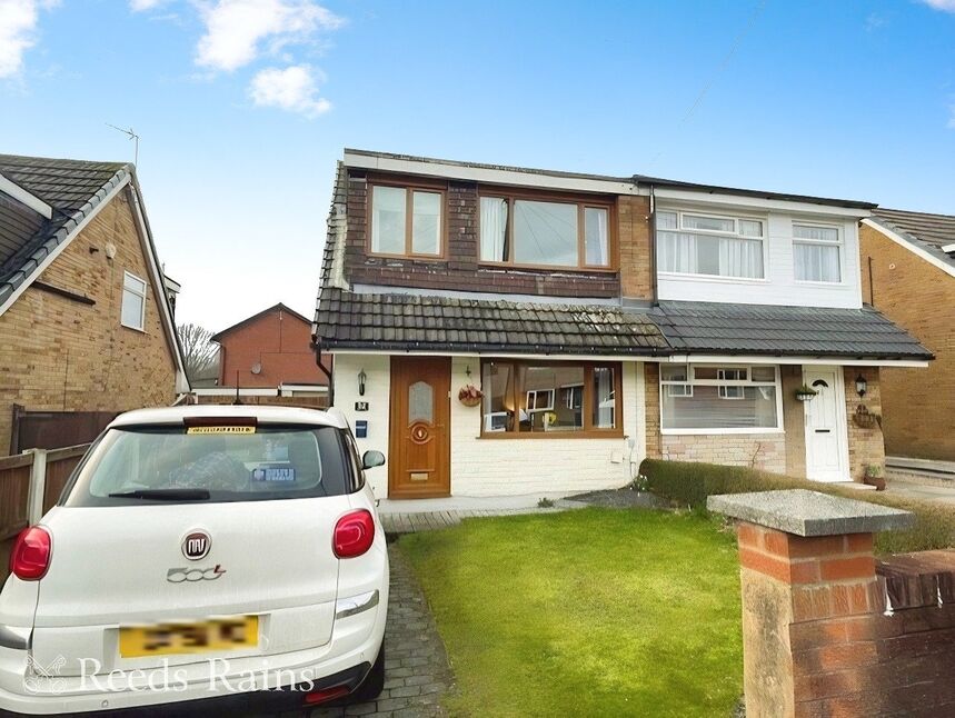 Main image of 3 bedroom Semi Detached House for sale, Pendle Road, Leyland, Lancashire, PR25