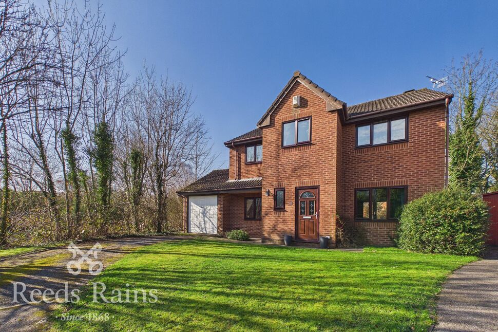 Main image of 4 bedroom Detached House for sale, Slater Lane, Leyland, Lancashire, PR25