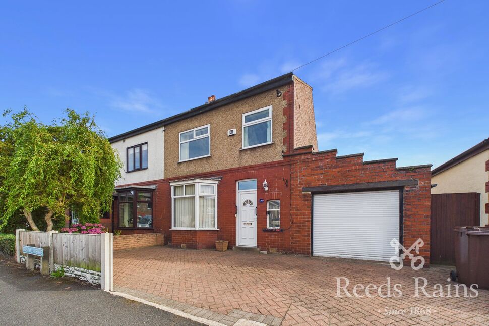 Main image of 3 bedroom Semi Detached House for sale, Bristol Avenue, Farington, Lancashire, PR25