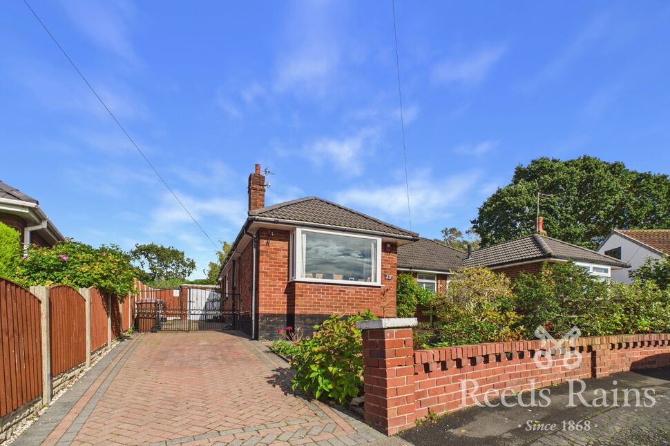 Main image of 2 bedroom Semi Detached Bungalow for sale, Lune Drive, Leyland, Lancashire, PR25