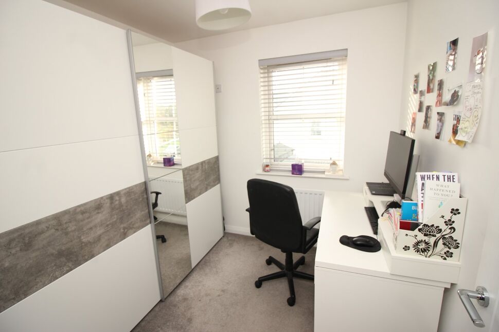 4 bedroom Detached House for sale, Ayrshire Manor, Lisburn, BT28 £244,950