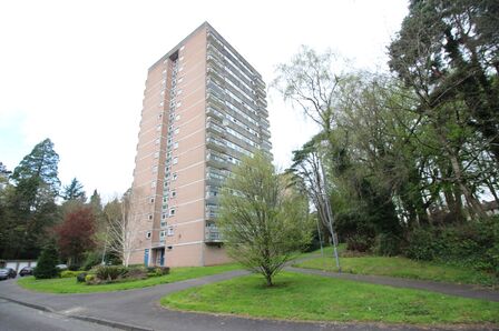 2 bedroom  Flat for sale