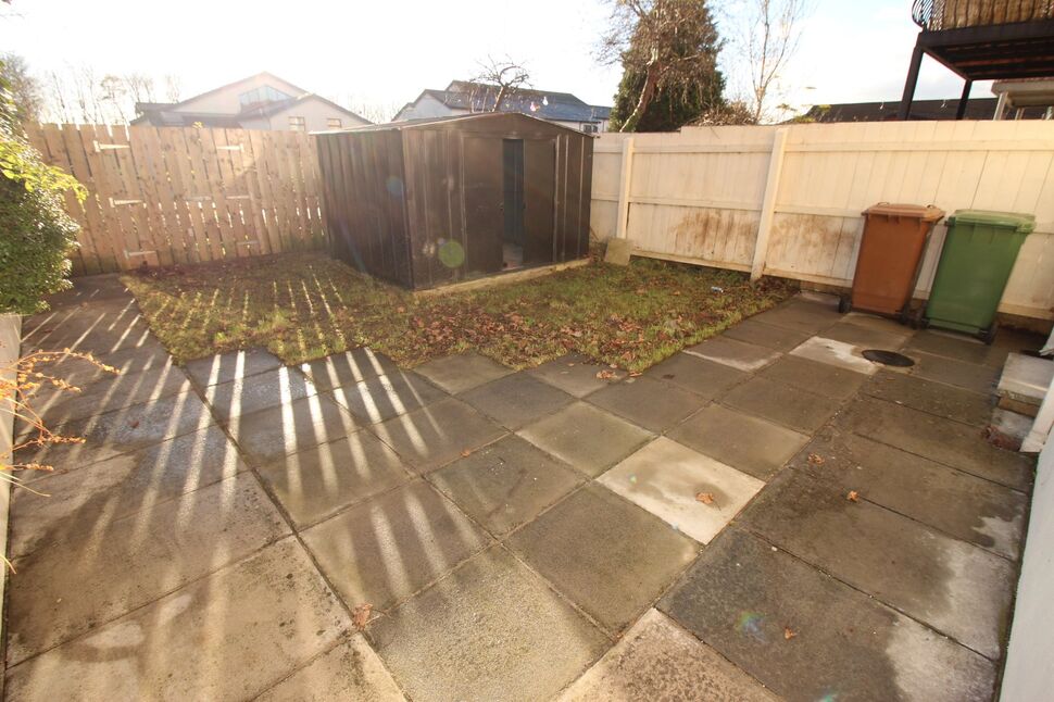 4 bedroom End Terrace House for sale, Church Square, Lisburn, BT28 £