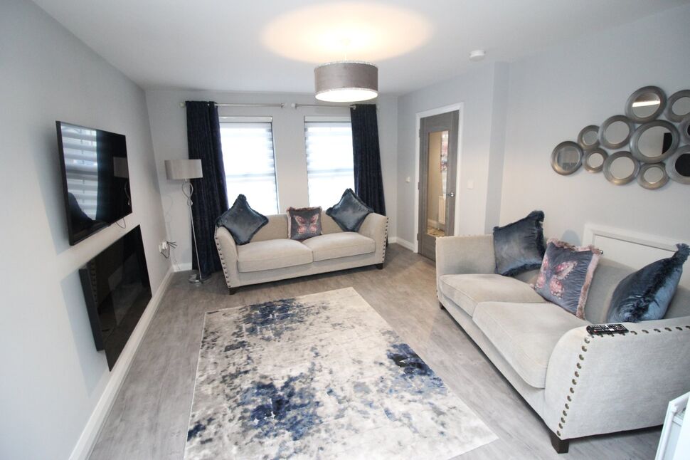 3 bedroom End Terrace House for sale, Balmoral Lane, Lisburn, BT27 £