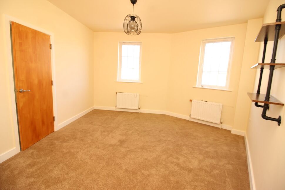 Study / Bedroom 6