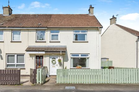 Coronation Gardens, 2 bedroom End Terrace House for sale, £130,000