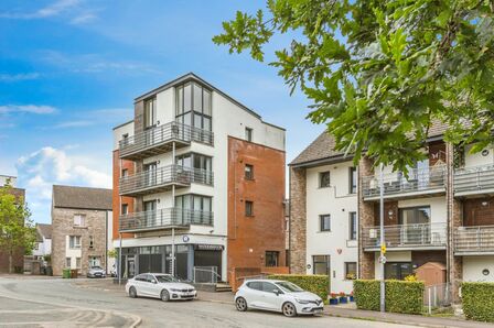 2 bedroom  Flat for sale