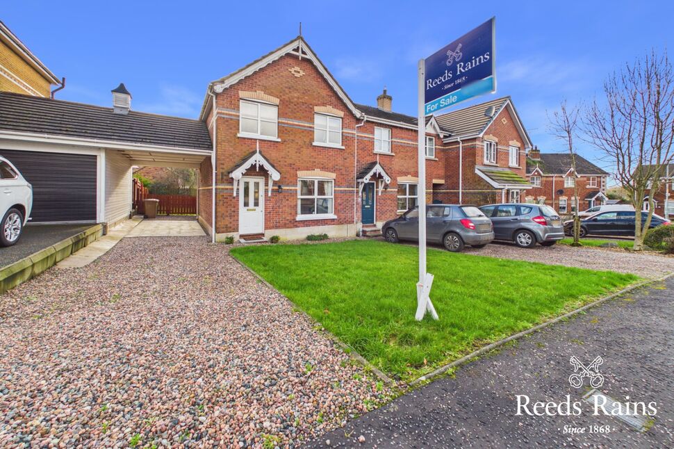 2 bedroom End Terrace House for sale