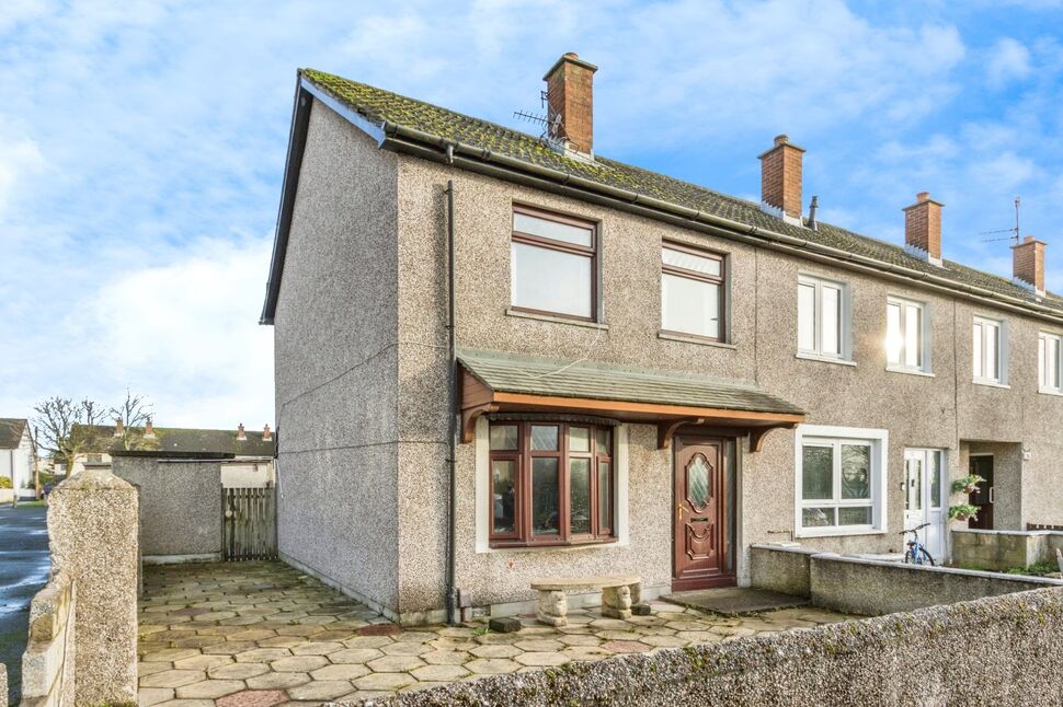 3 bedroom End Terrace House for sale