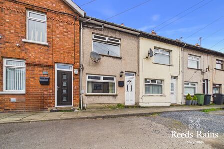 Wesley Street, 2 bedroom Mid Terrace House for sale, &pound;119,950