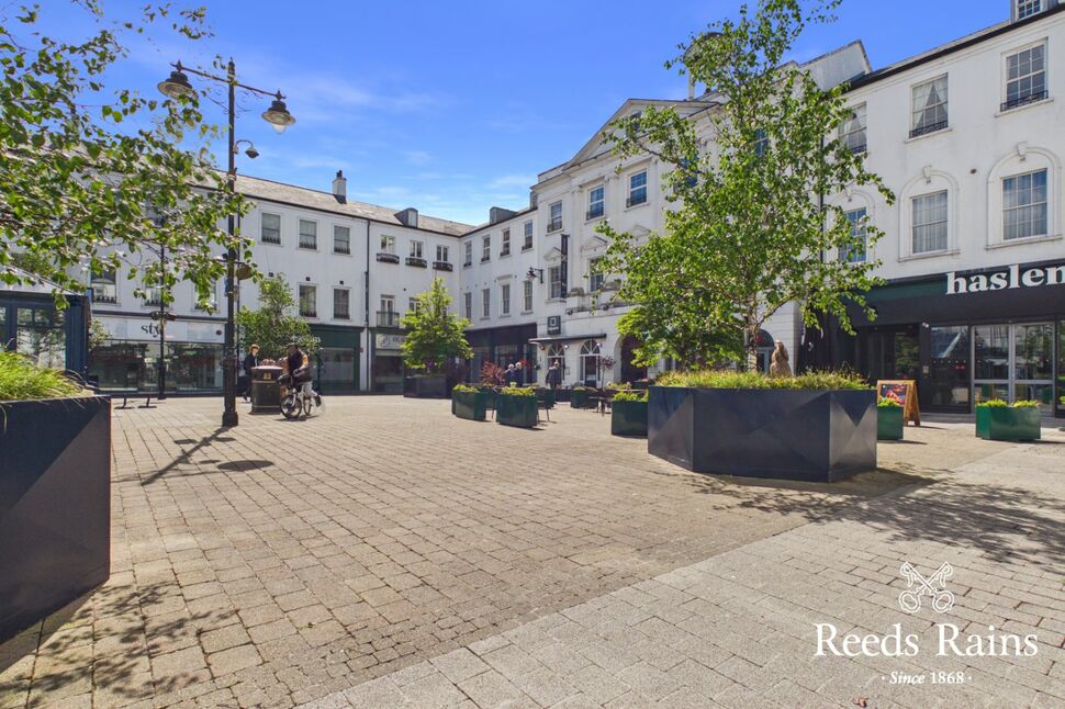 Main image of 2 bedroom Flat for sale, Lisburn Square, Lisburn, County Antrim, BT28