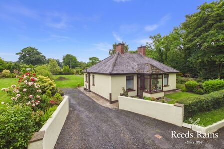 3 bedroom Detached Property for sale