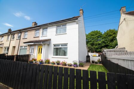 3 bedroom End Terrace House to rent