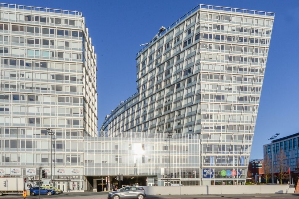 Main image of  Garage to rent, Strand Street, Liverpool, L1