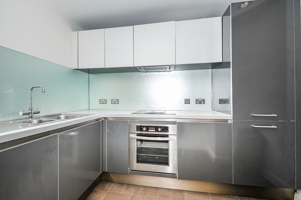 Lounge / Kitchen