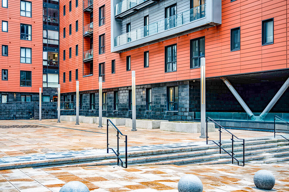 Main image of 2 bedroom  Flat for sale, Plaza Boulevard, Liverpool, Merseyside, L8