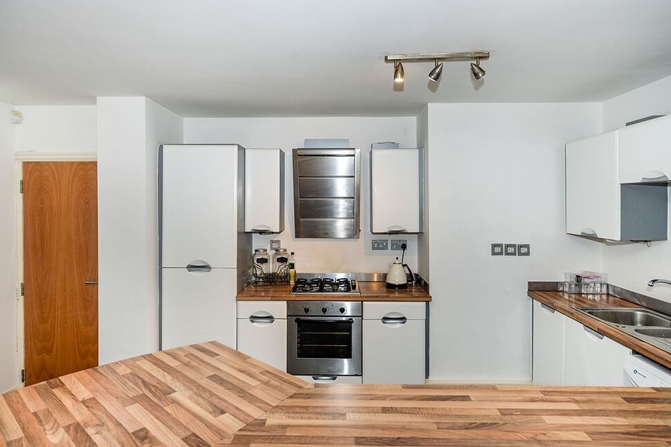 Lounge / Kitchen