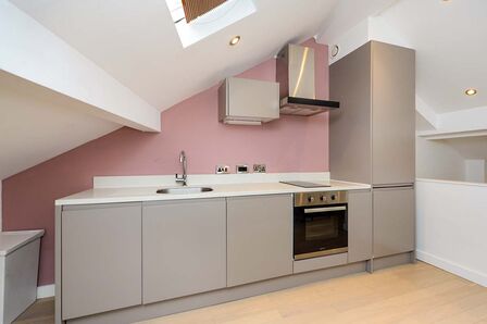 Produce Exchange Building, 1 bedroom  Flat to rent, £800 pcm
