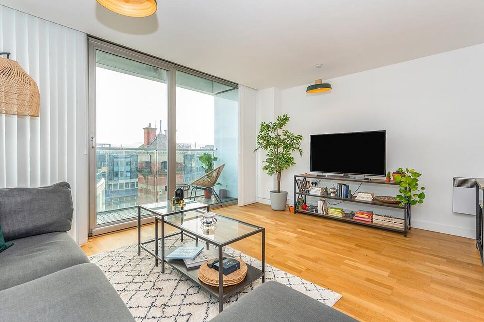 Main image of 2 bedroom Flat to rent, Cheapside, Liverpool, Merseyside, L2