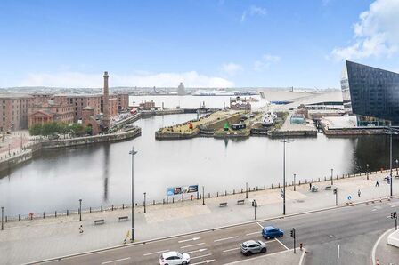 Strand Street, 1 bedroom Flat to rent, &pound;1,150 pcm