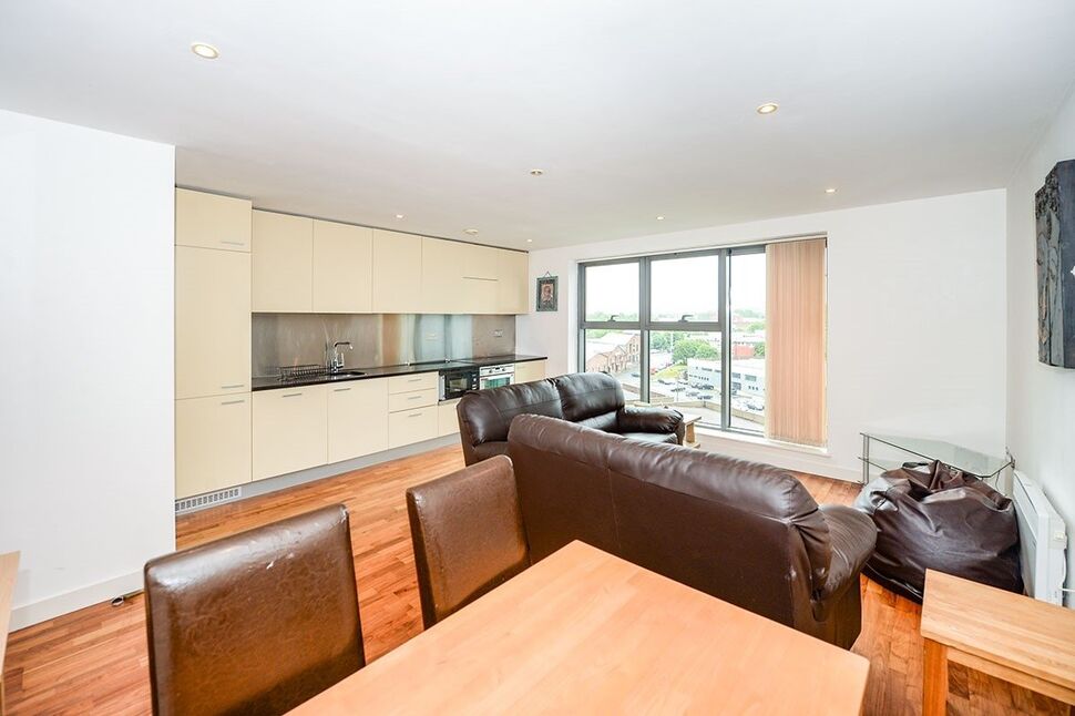 Main image of 1 bedroom  Flat for sale, William Jessop Way, Liverpool, Merseyside, L3