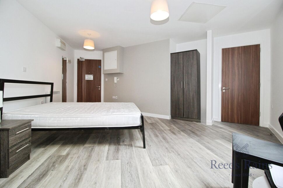 Main image of  Flat for sale, Leigh Street, Liverpool, Merseyside, L1