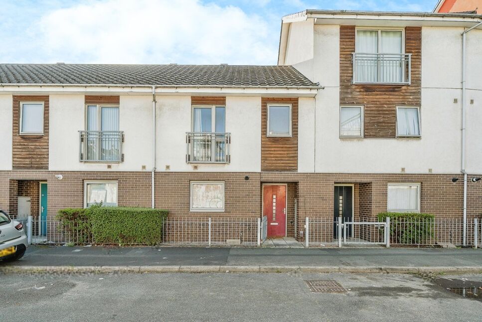 Main image of 3 bedroom Mid Terrace House for sale, Salisbury Street, Liverpool, Merseyside, L3
