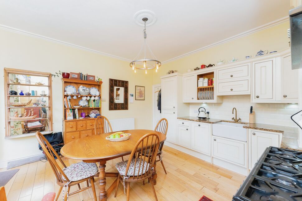 4 bedroom Mid Terrace House for sale, Mount Street, Liverpool, L1 £