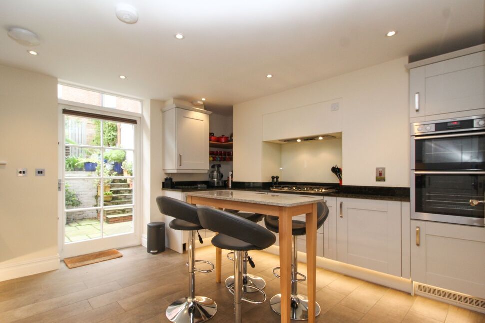 4 bedroom End Terrace House for sale, Catharine Street, Liverpool, L8