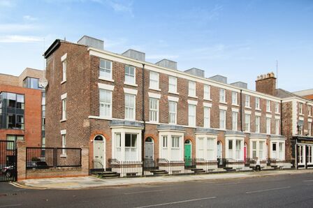 Catharine Street, 4 bedroom End Terrace House for sale, £675,000