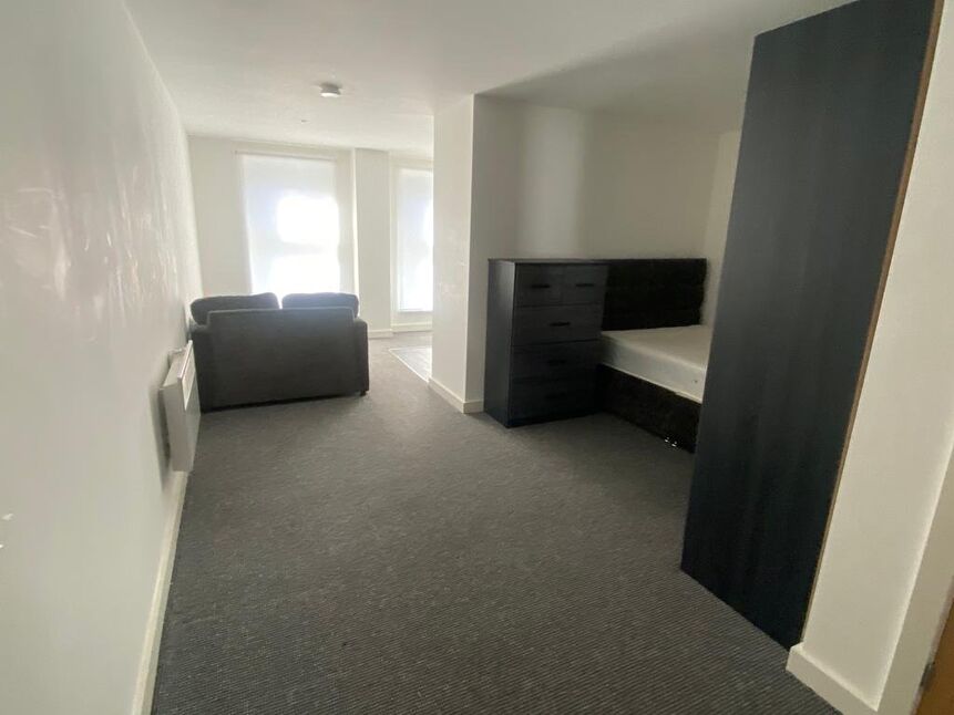 Main image of 1 bedroom Flat to rent, Wolstenholme Square, Liverpool, Merseyside, L1