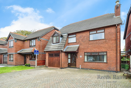 Sandfield Walk, 4 bedroom Detached House for sale, £375,000