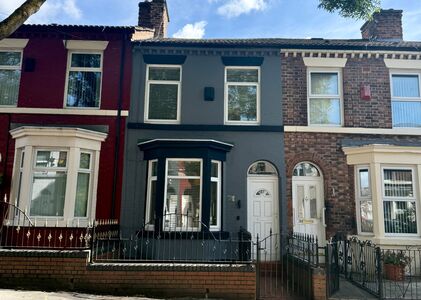 Dombey Street, 3 bedroom House to rent, &pound;1,300 pcm